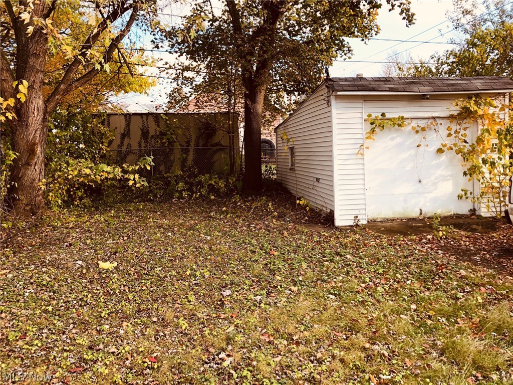 4735 Horton Road Cleveland, OH 44125 - Photo 9 of 20 Gallery Image 9
