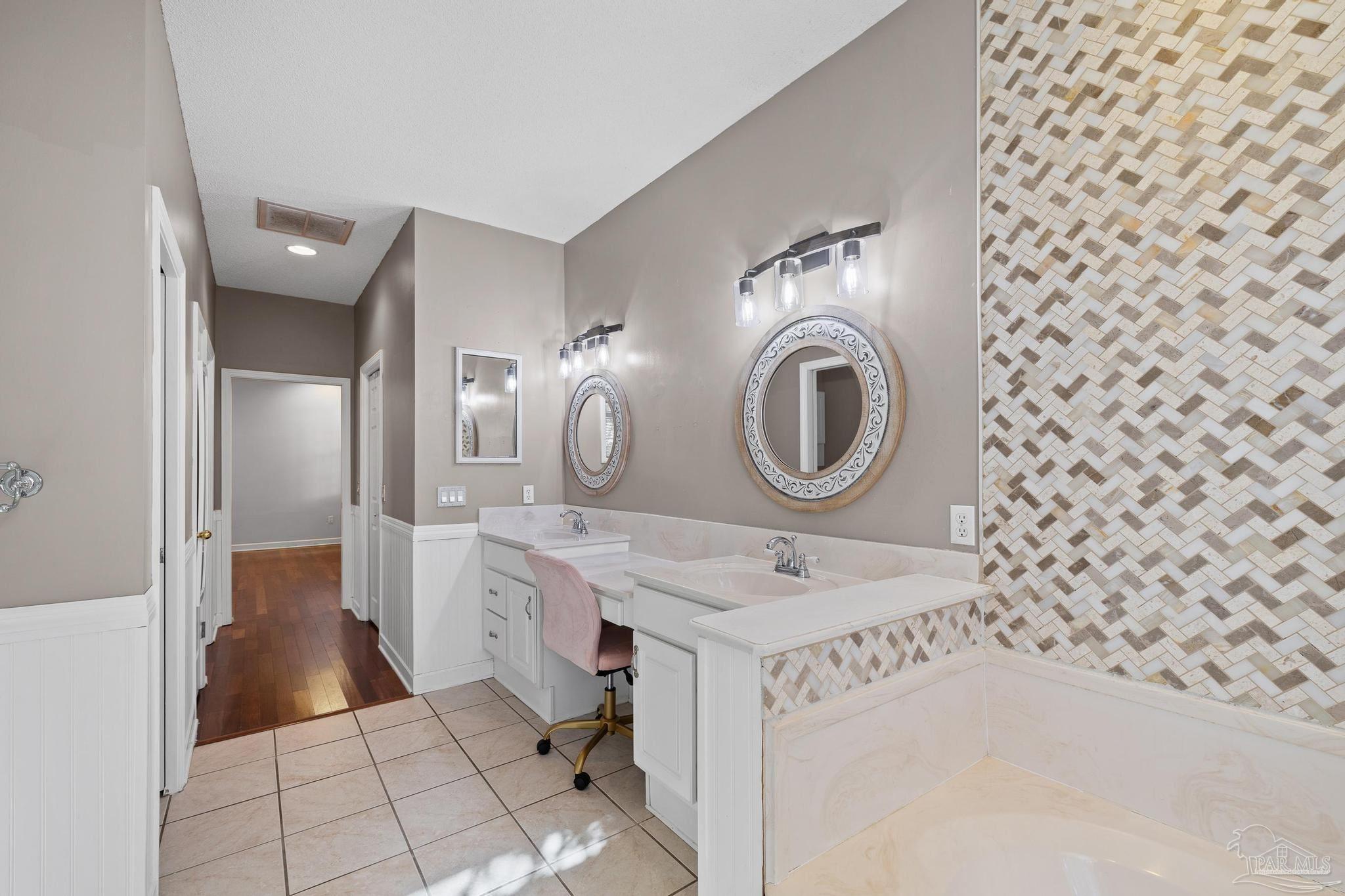 4156 Lancaster Gate Drive Pace, FL 32571 - Photo 28 of 49