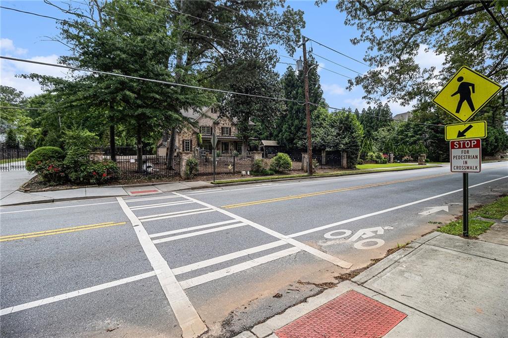 3809 Wieuca Road Northeast Atlanta, GA 30342 - Photo 38 of 67