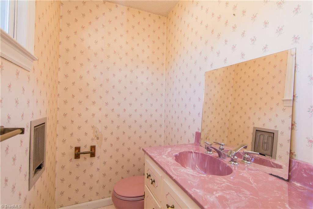 443 Reese Road High Point, NC 27265 - Photo 16 of 23 Gallery Image 16