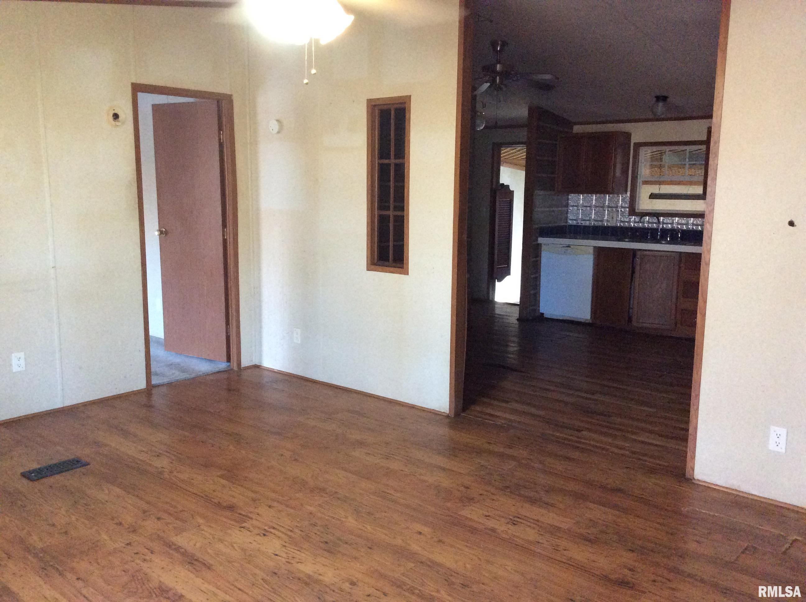 15839 East Canton Road Texico, IL 62889 - Photo 18 of 29