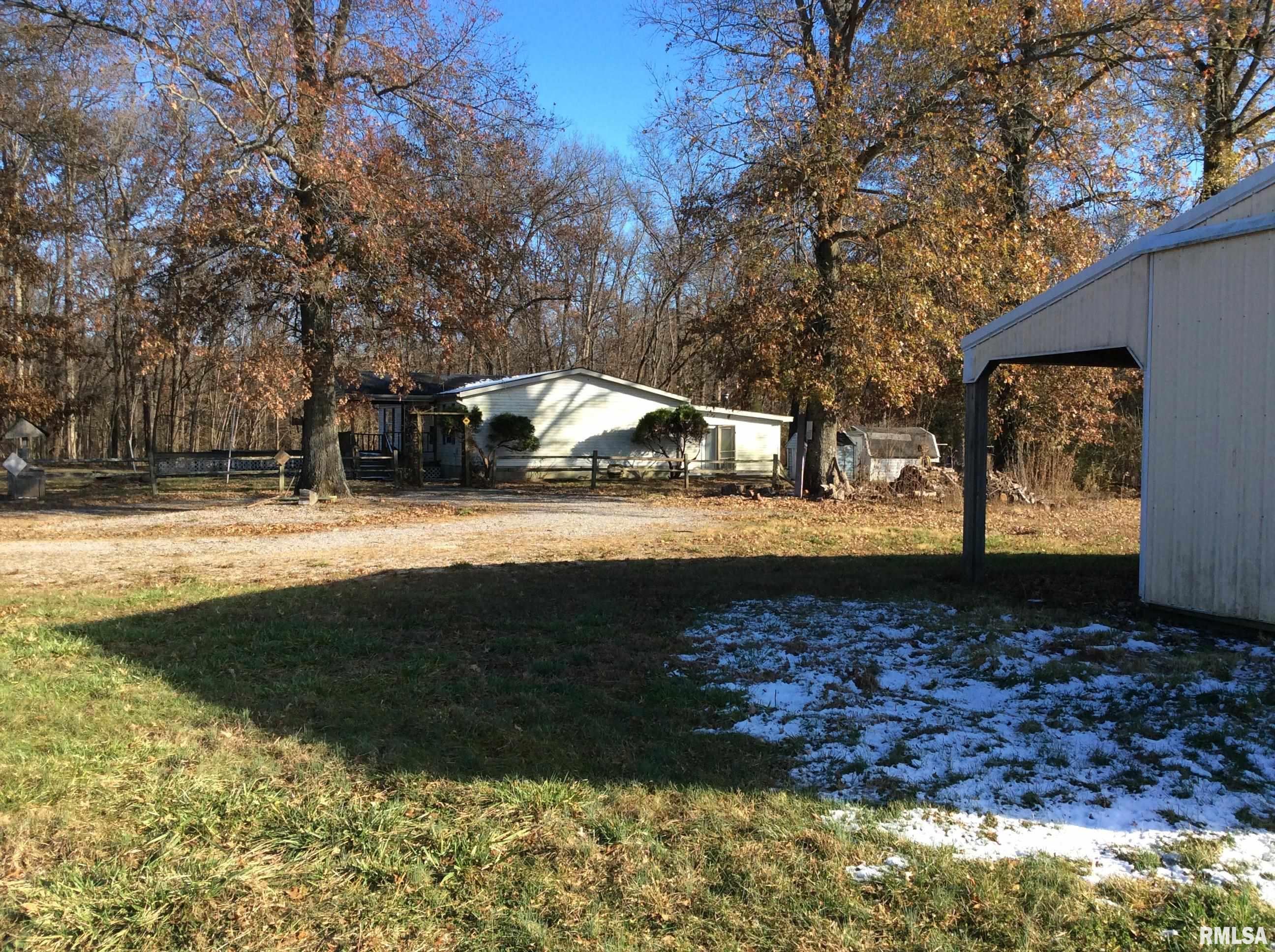15839 East Canton Road Texico, IL 62889 - Photo 8 of 29