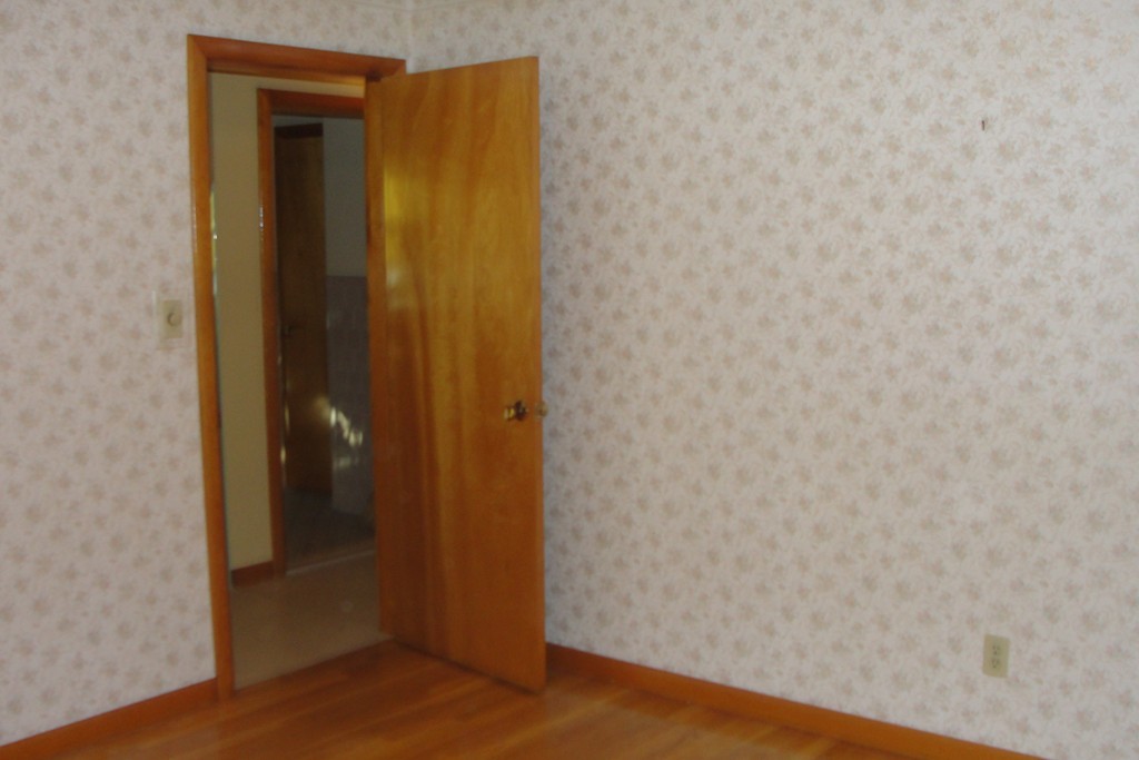 26 Robin Road Worcester, MA 01604 - Photo 15 of 18 Gallery Image 15