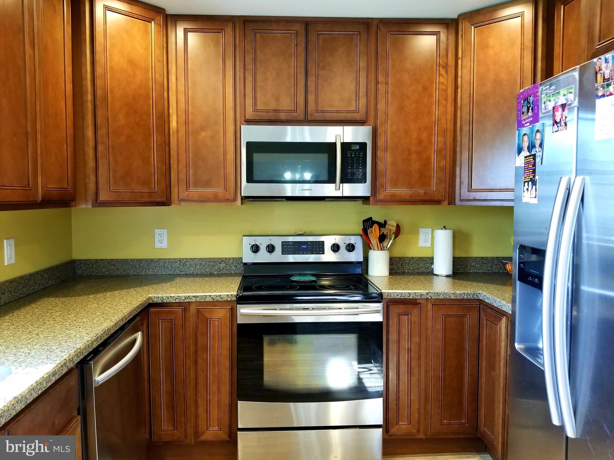 65 Quail Road Levittown, PA 19057 - Photo 8 of 19 Gallery Image 8