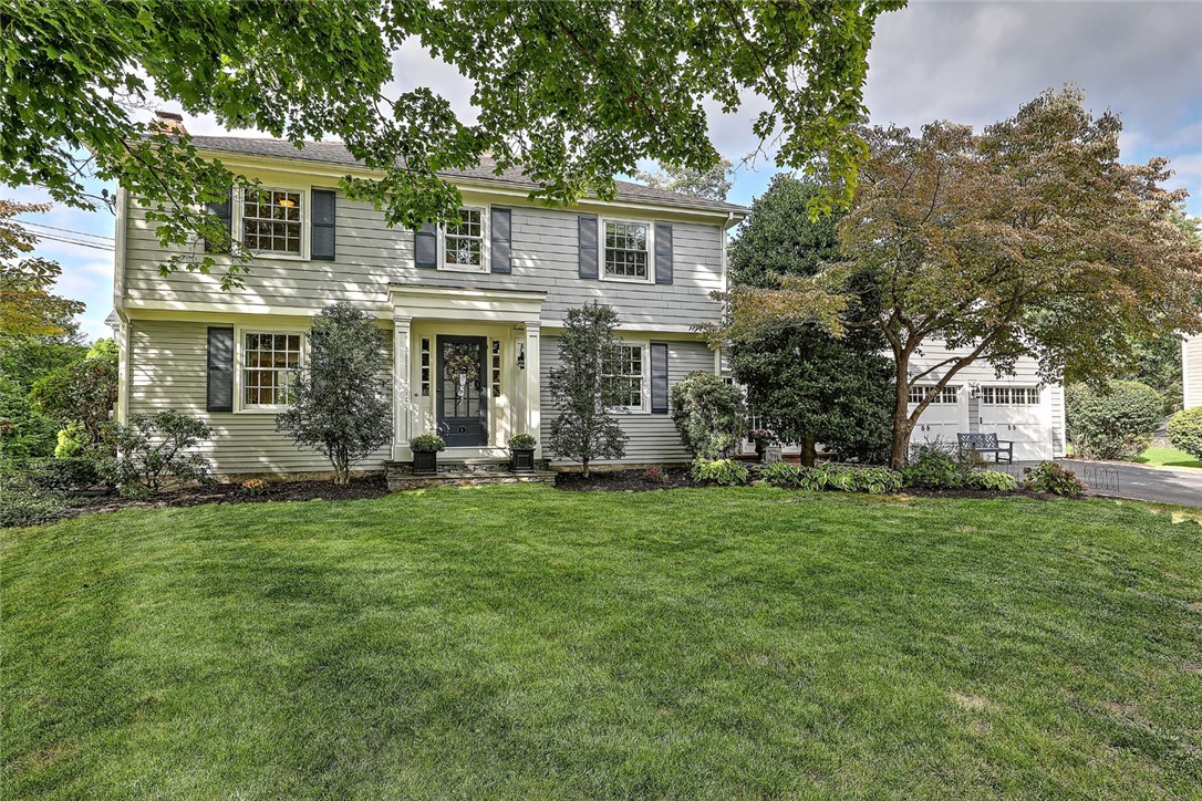 8 Briarfield Road Barrington, RI 02806 - Photo 3 of 44