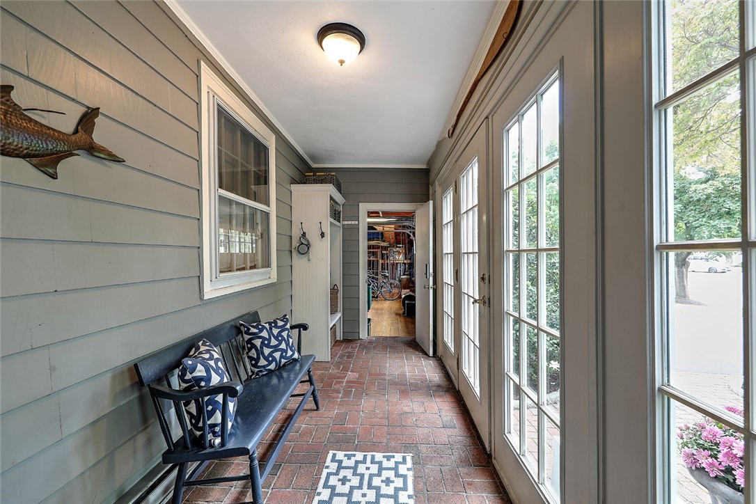 8 Briarfield Road Barrington, RI 02806 - Photo 37 of 44