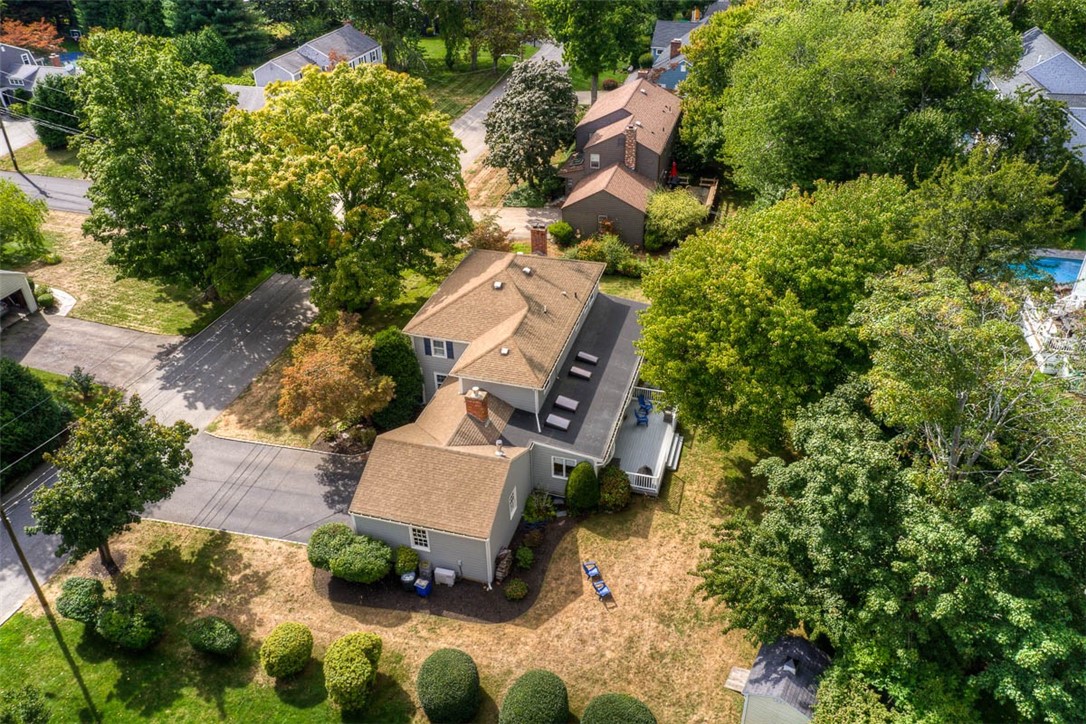 8 Briarfield Road Barrington, RI 02806 - Photo 43 of 44