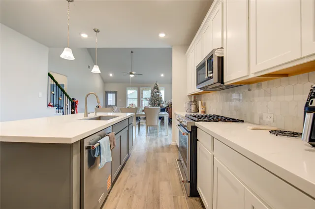 $2,800 | 12202 Bell County Court, Cypress, TX 77433