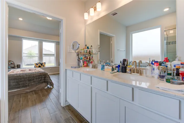 $2,800 | 12202 Bell County Court, Cypress, TX 77433