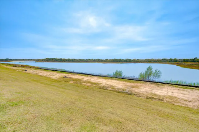 $2,800 | 12202 Bell County Court, Cypress, TX 77433