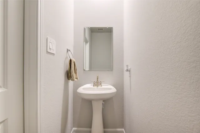 $2,800 | 12202 Bell County Court, Cypress, TX 77433