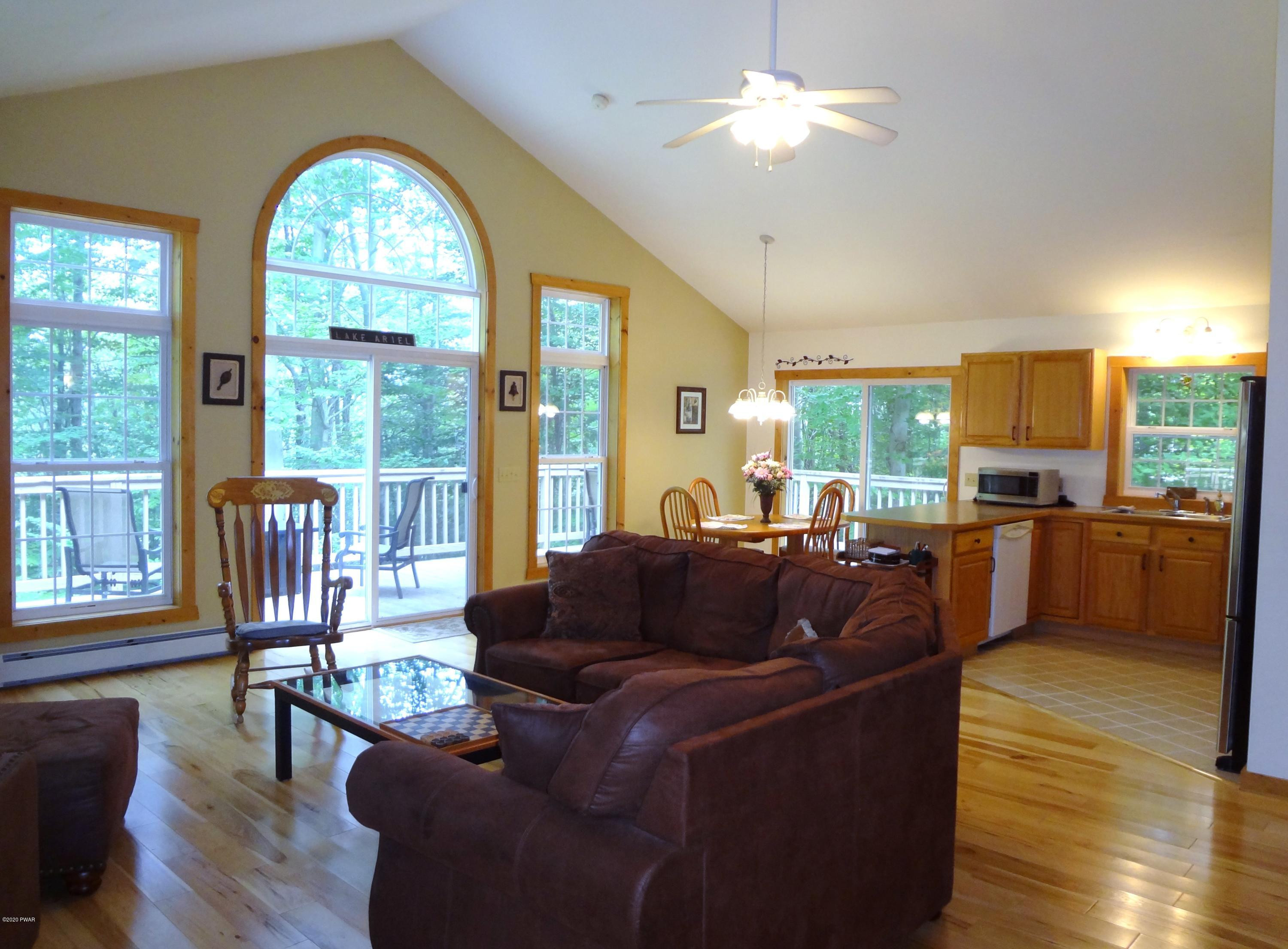 110 Ridge Road Lake Ariel, PA 18436 - Photo 13 of 45 Living Room