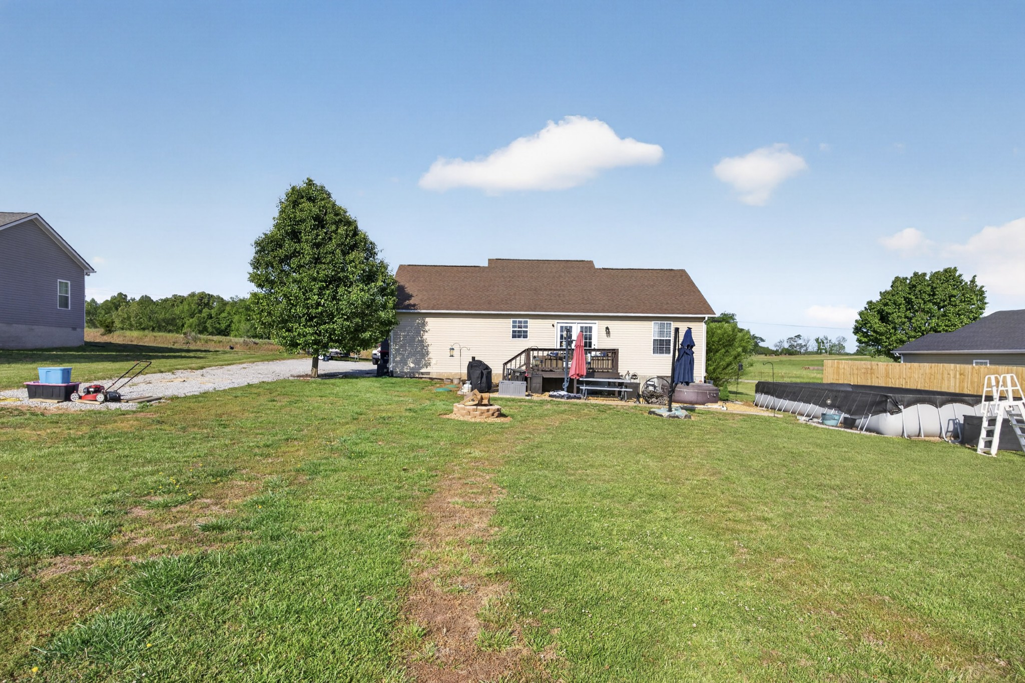 15501 Old Kentucky Road Walling, TN 38587 - Photo 20 of 27