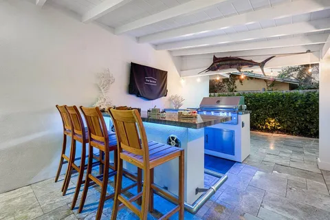 $1,450,000 | 911 Southwest 27th Terrace, Boynton Beach, FL 33435