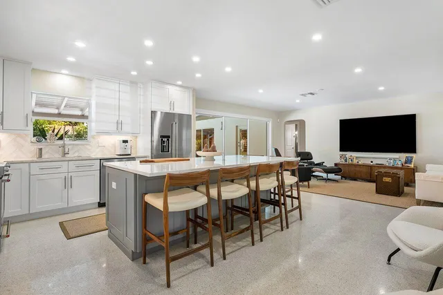 $1,425,000 | 911 Southwest 27th Terrace, Boynton Beach, FL 33435