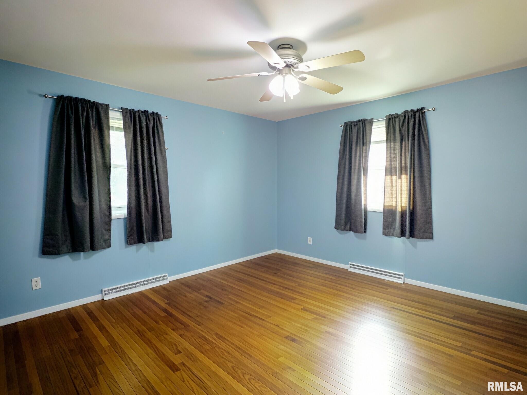5744 North Hamilton Road Peoria, IL 61614 - Photo 12 of 28 Gallery Image 12