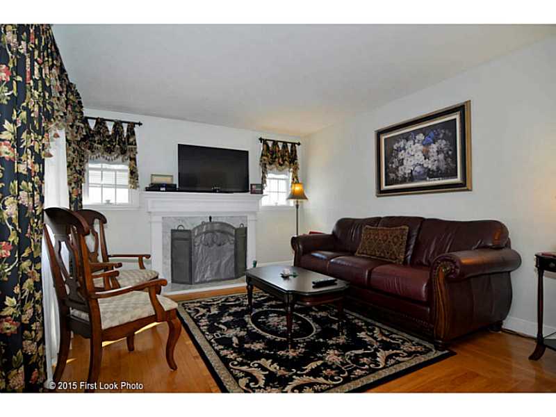 34 Rice Street Pawtucket, RI 02861 - Photo 6 of 25 Living Room.