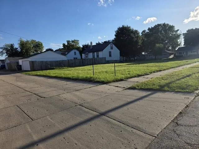 $79,000 | 9727 West Ohio Avenue, Milwaukee, WI 53227