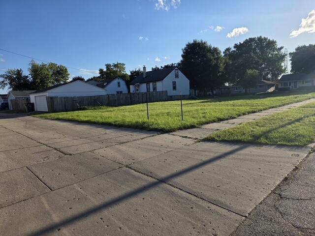 9727 West Ohio Avenue Milwaukee, WI 53227 - Photo 2 of 4 image4 (1)