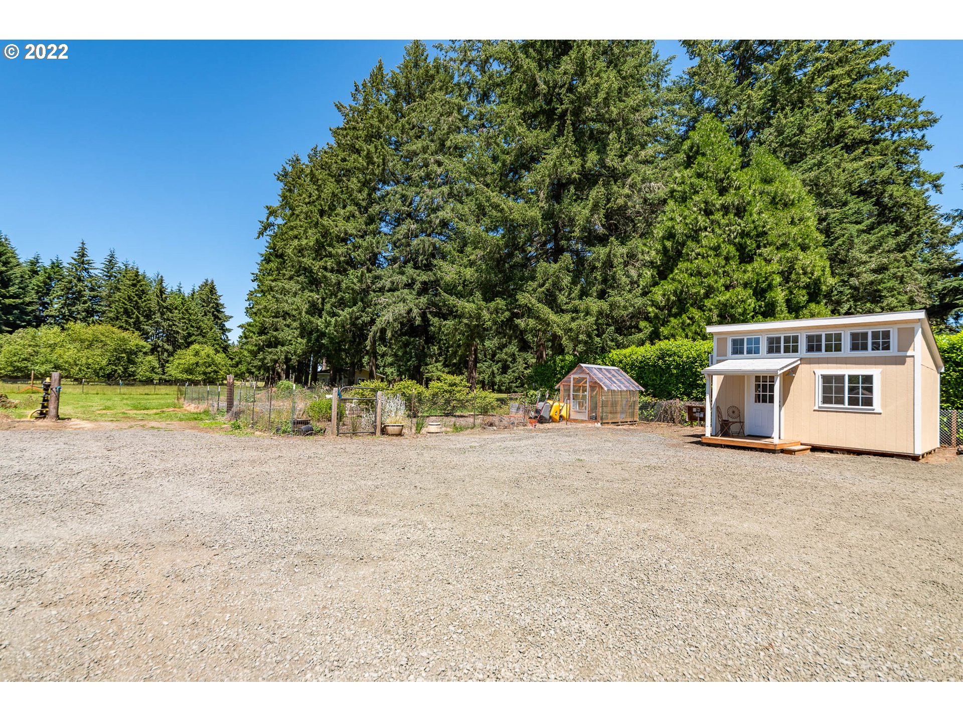 27321 Clear Lake Road Eugene, OR 97402 - Photo 16 of 32 Gallery Image 16