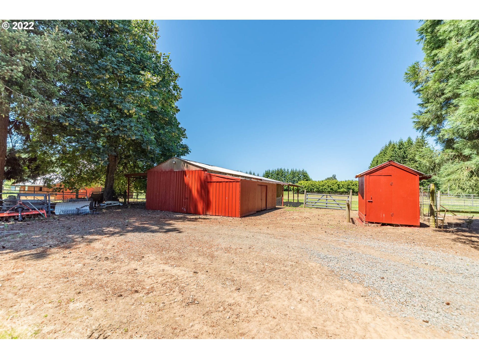 27321 Clear Lake Road Eugene, OR 97402 - Photo 23 of 32 Gallery Image 23