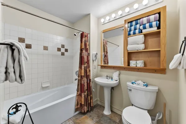 $500,000 | 140 Ida Belle Drive, Unit 8310, Keystone, CO 80435