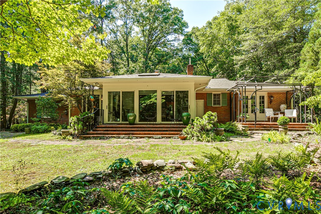 10475 Cherokee Road Richmond, VA 23235 - Photo 53 of 74 Brick exterior with multiple sets of glass sliding