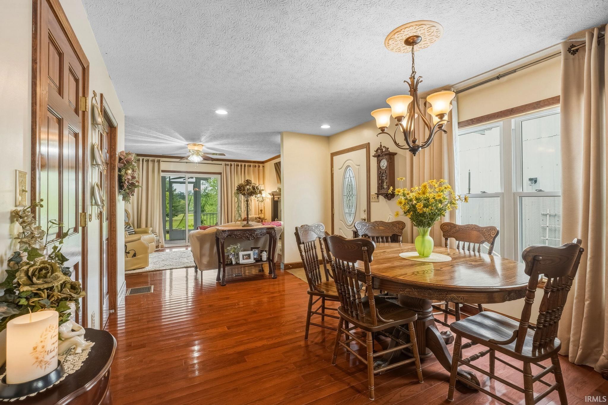 2872 Dixie Highway Bedford, IN 47421 - Photo 14 of 36