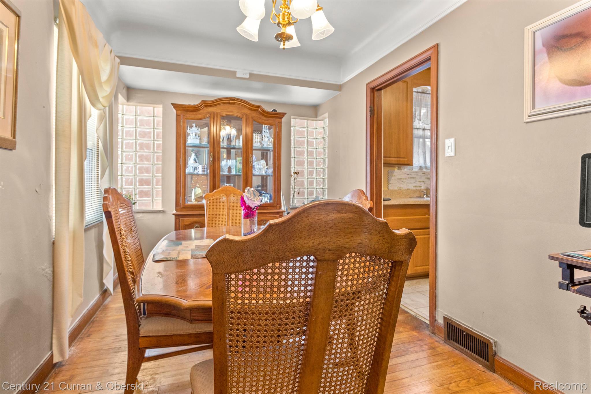 5591 Devonshire Road Detroit, MI 48224 - Photo 9 of 26 Formal dining room