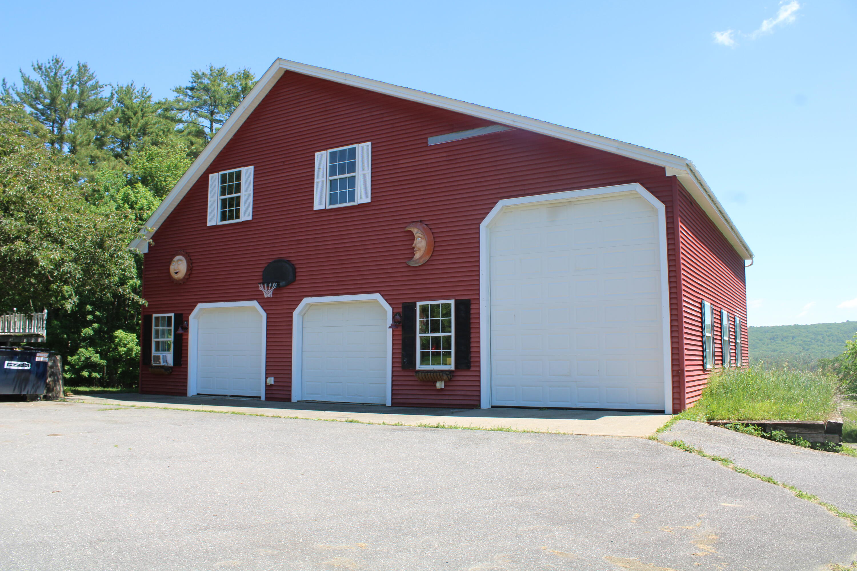1341 Appleton Road Union, ME 04862 - Photo 9 of 42 3 story barn