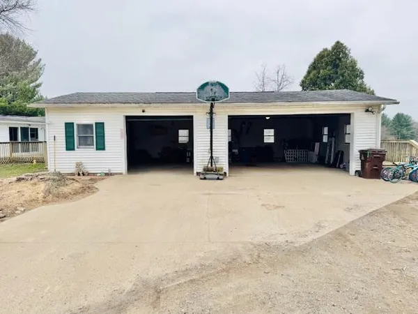 $499,900 | 1306 Jack Henry Drive, Charlotte, MI 48813