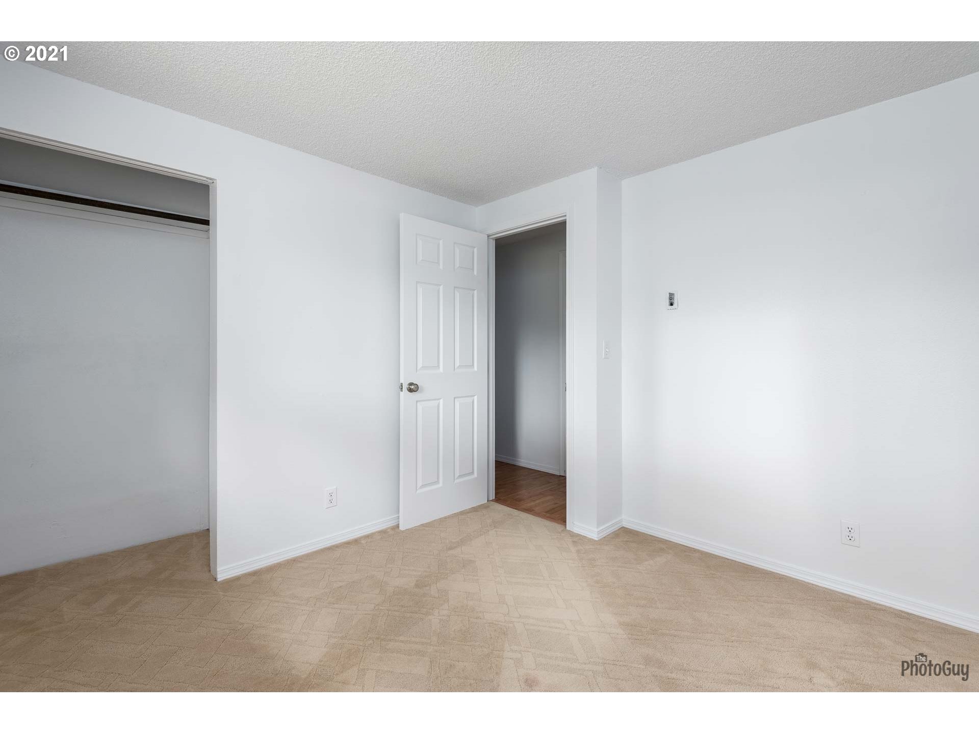 419 South 43rd Place Springfield, OR 97478 - Photo 18 of 27
