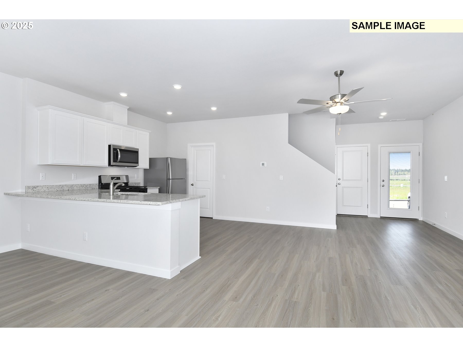 1171 Parkside Avenue Woodburn, OR 97071 - Photo 5 of 19