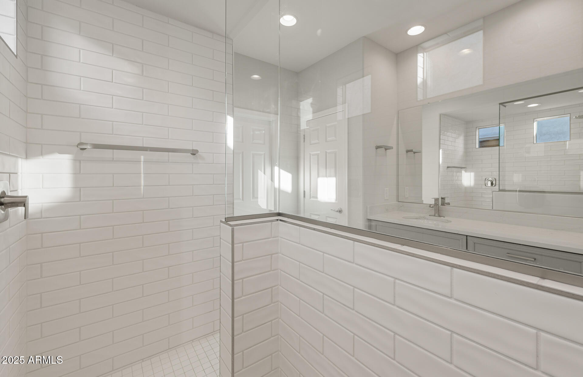 17819 West Encinas Lane Goodyear, AZ 85338 - Photo 15 of 24 Owners Shower