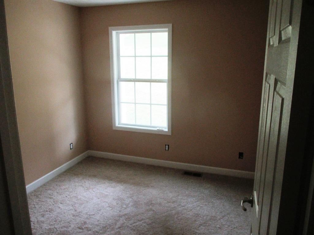 149 John Taylor Road Elizabethton, TN 37643 - Photo 13 of 18 Photo 13
