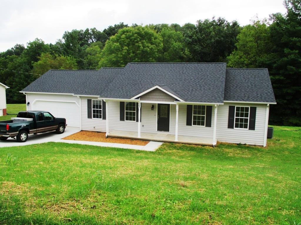 149 John Taylor Road Elizabethton, TN 37643 - Photo 4 of 18 Photo 4