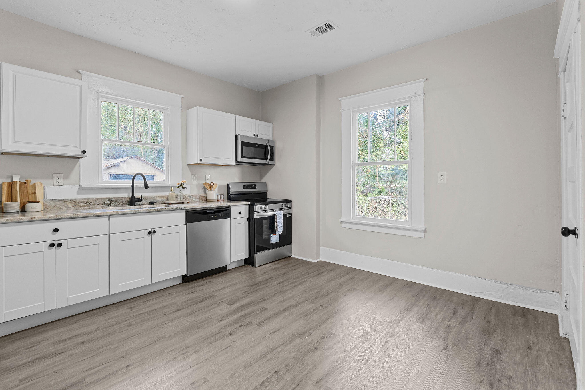 1307 Beman Street Augusta, GA 30904 - Photo 7 of 20