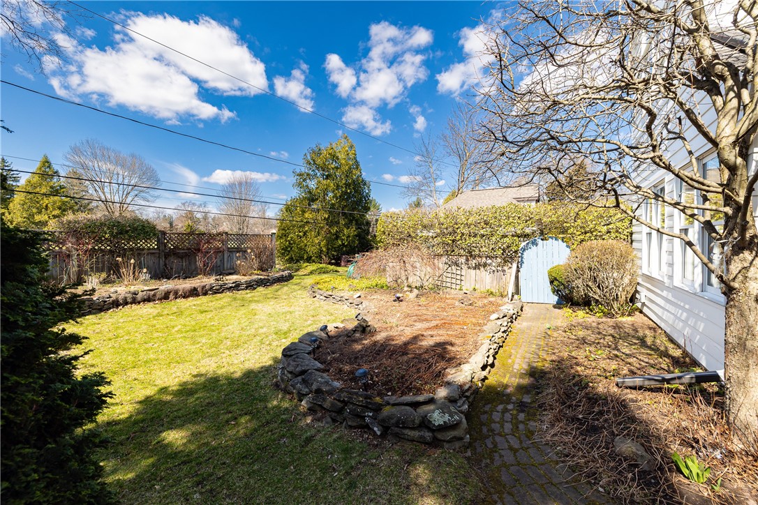 59 Brookside Drive Brighton, NY 14618 - Photo 8 of 44