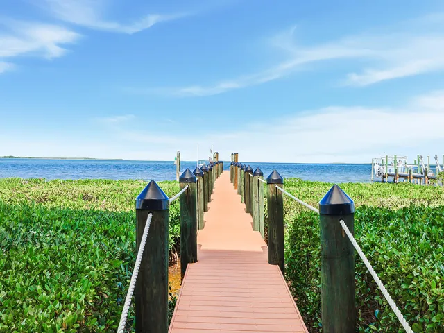 $5,295,000 | 112 North Bounty Lane, Key Largo, FL 33037