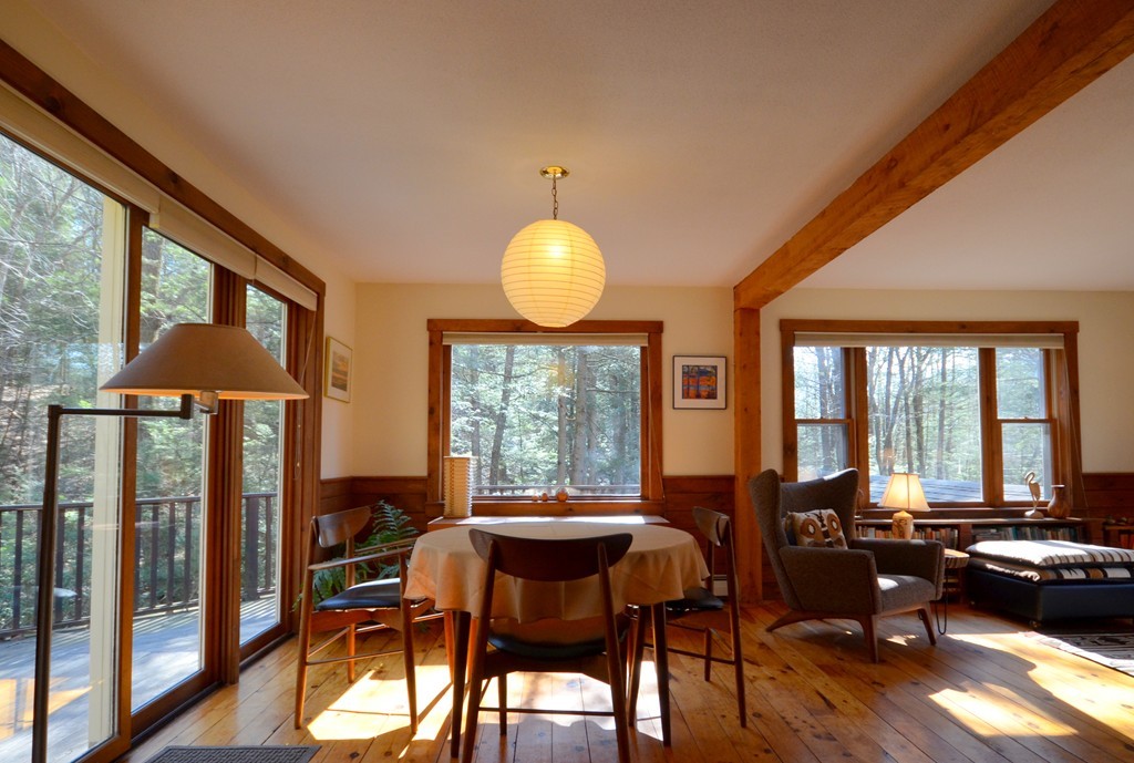 260 Gulf Road Belchertown, MA 01007 - Photo 9 of 26 Gallery Image 9