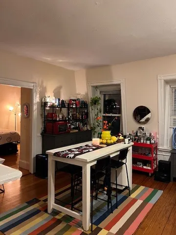 $2,425 | 438 Wickenden Street, Unit 3, Providence, RI 02903