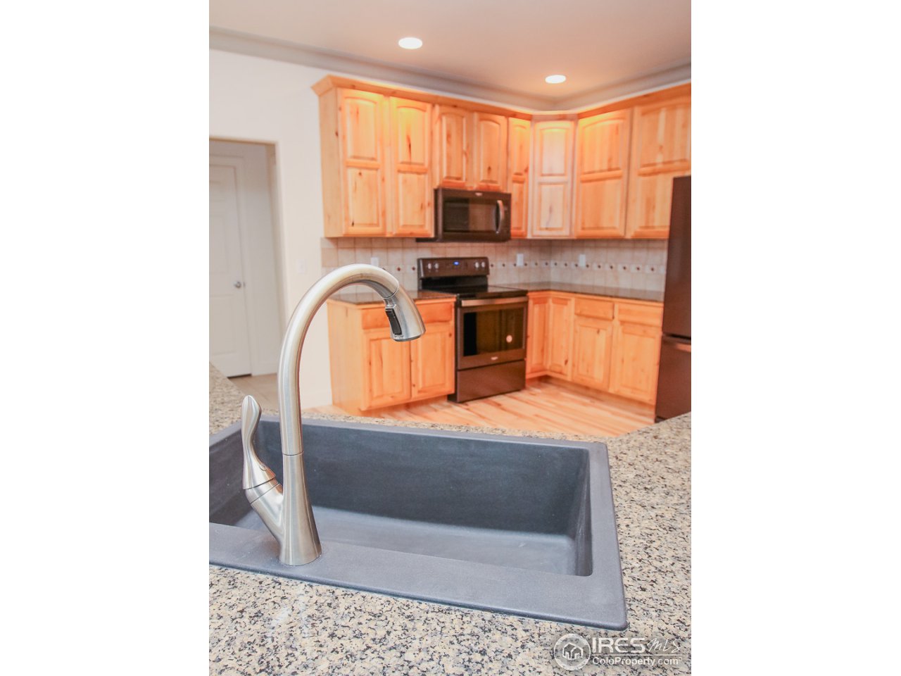 6709 West 34th St Road Greeley, CO 80634 - Photo 12 of 34 Kitchen