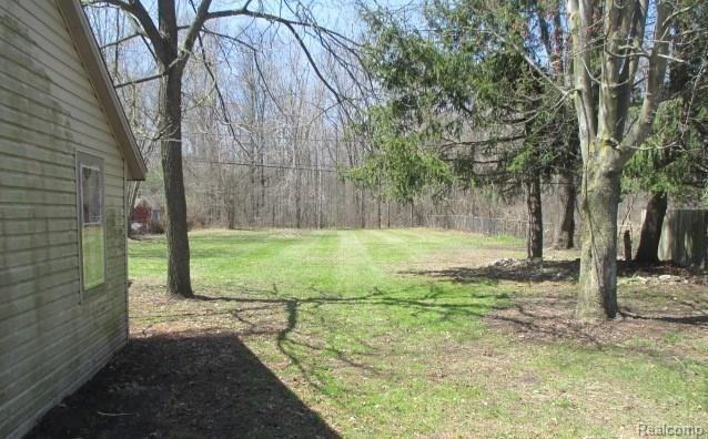 21560 Springhill Street Romulus, MI 48174 - Photo 14 of 14 IMG_5312 (2).JPG