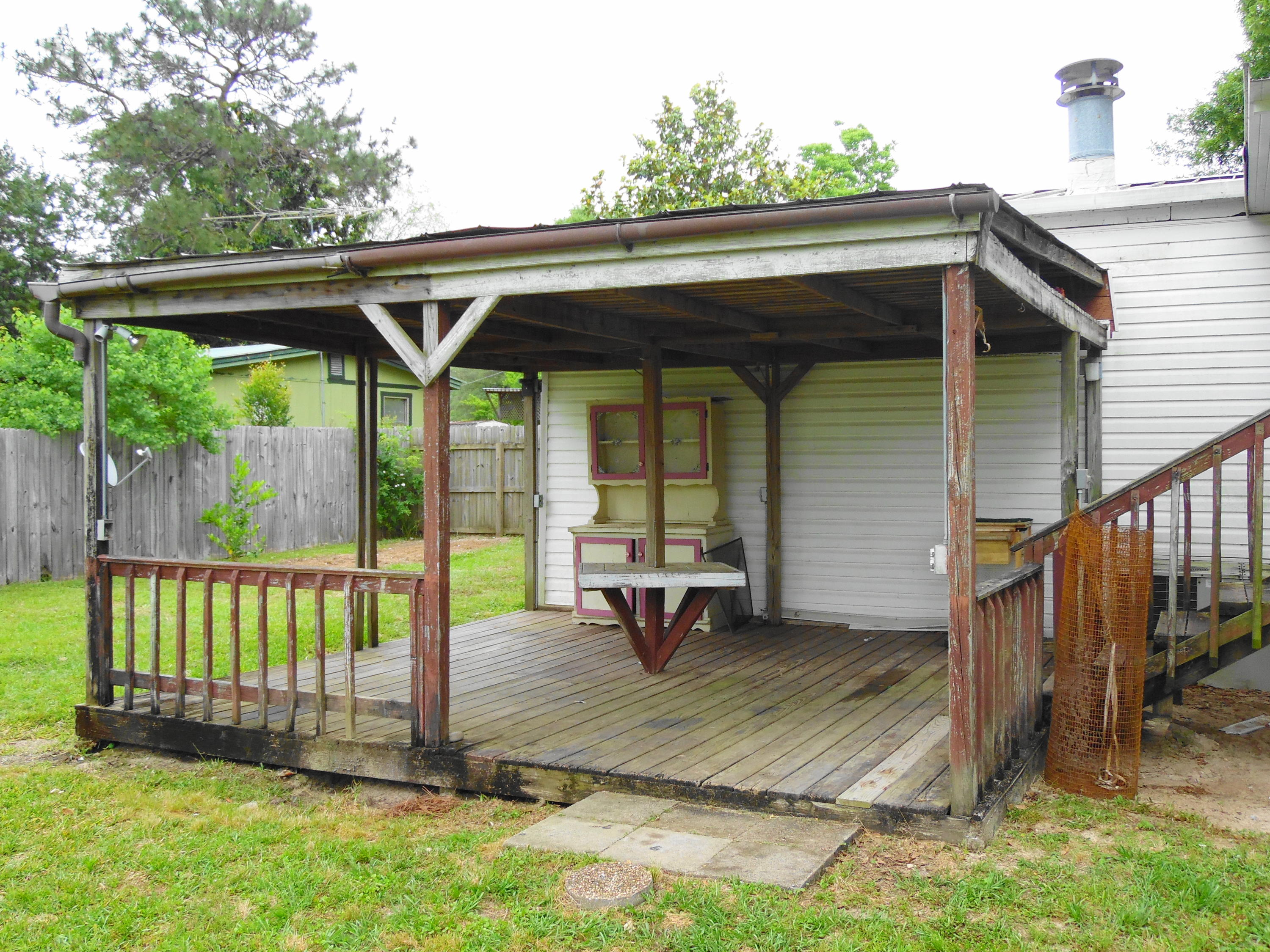 351 Vanderheide Road DeFuniak Springs, FL 32433 - Photo 18 of 23 cook shed
