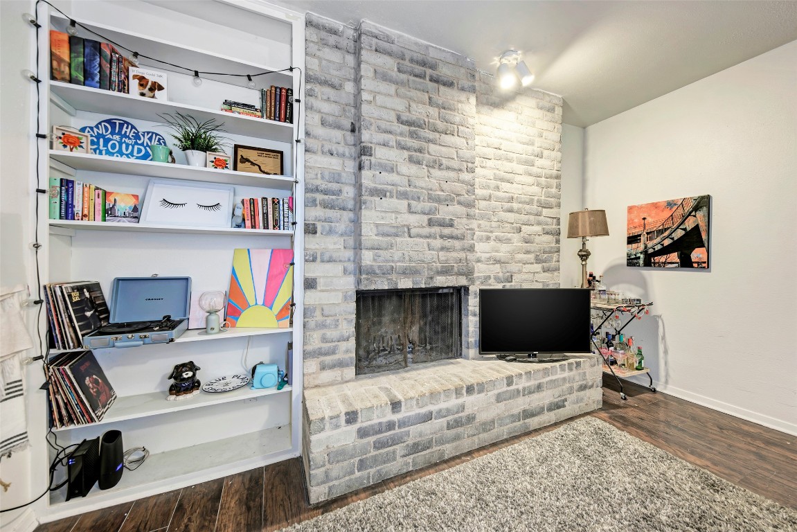3102 Cedar Street, Unit A Austin, TX 78705 - Photo 3 of 23 a living room with furniture and a flat screen tv