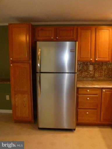 169 Wild Turkey Road Berkeley Springs, WV 25411 - Photo 20 of 23 Kitchen
