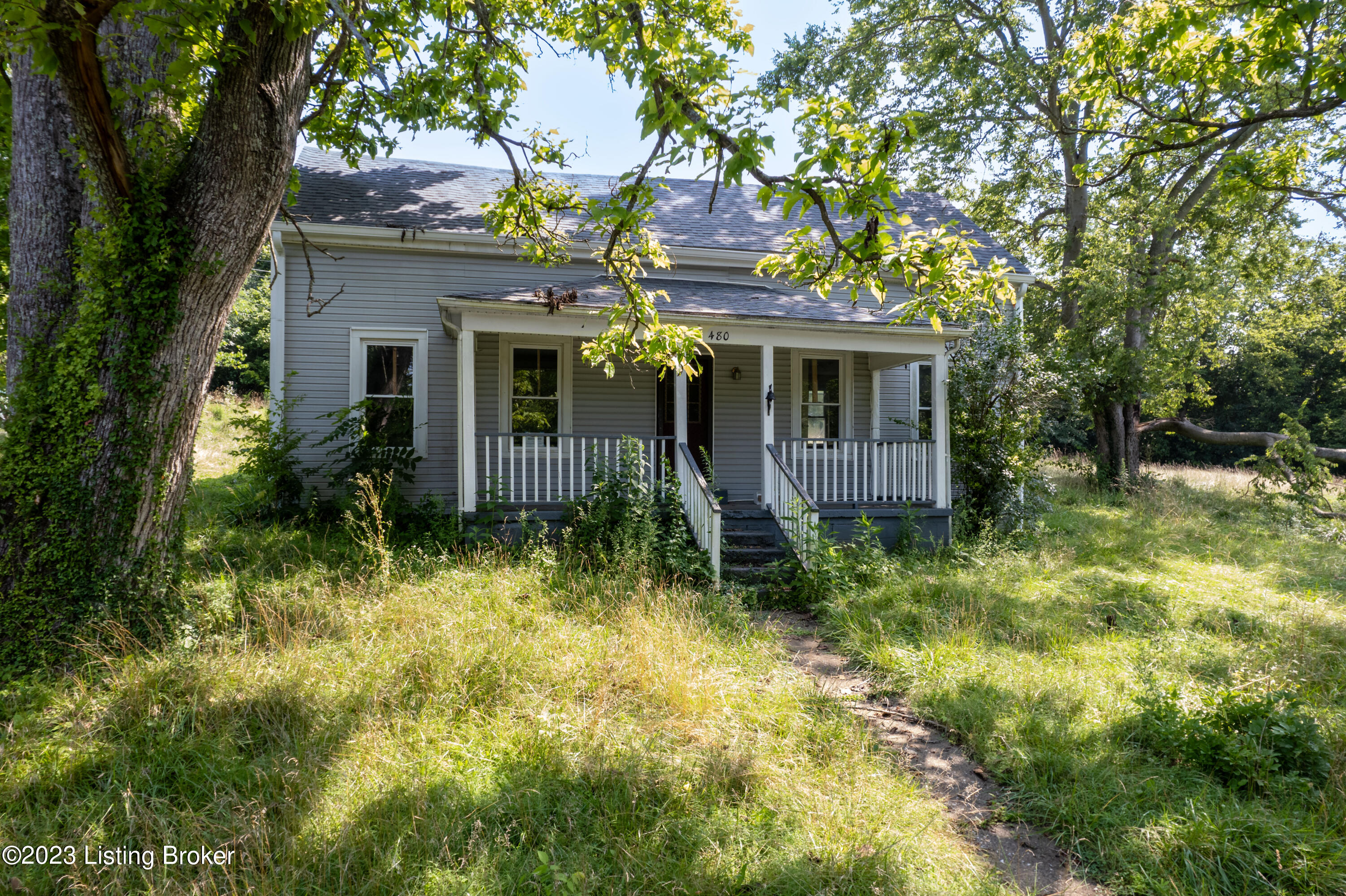 480 Graefenburg Road Waddy, KY 40076 - Photo 2 of 18 480 Graefenburg Rd