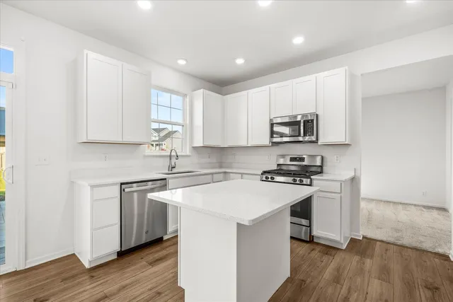 $449,995 | 665 Braemore Lane, Yorkville, IL 60560