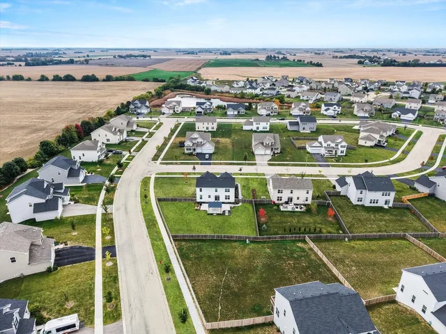 $449,995 | 665 Braemore Lane, Yorkville, IL 60560