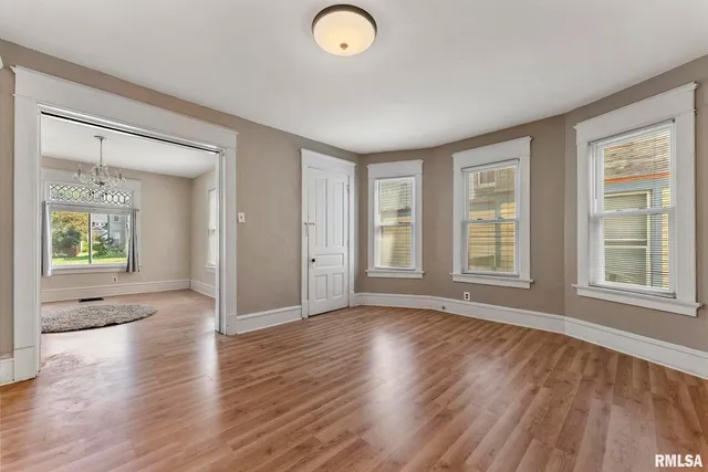 $219,900 | 1018-1020 17th Street, Rock Island, IL 61201